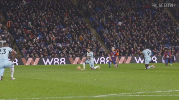 Pitchside: Edouard and Olise score vs West Ham